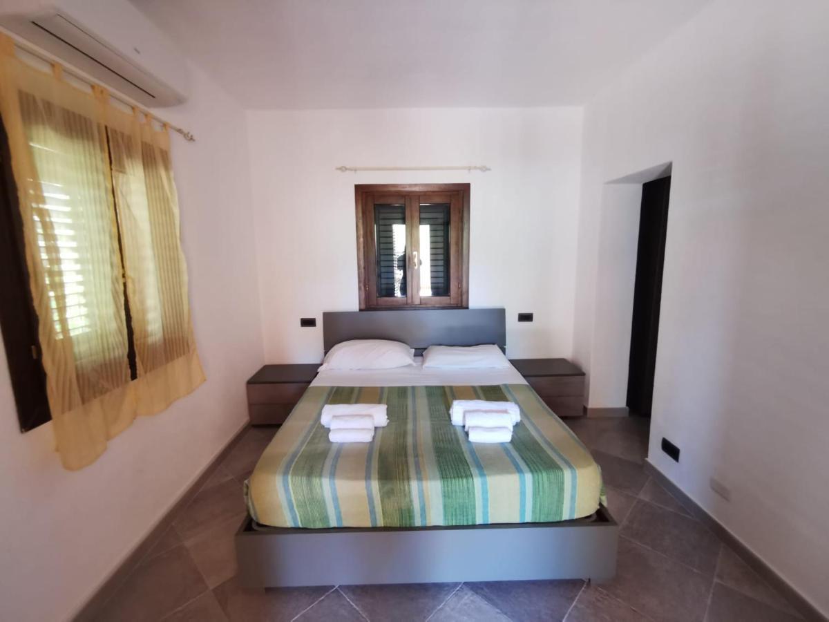 Eldivin Bed & Breakfast San Teodoro  Exterior photo